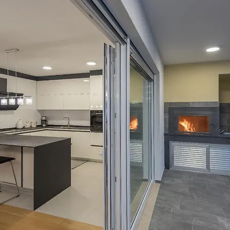 Luxury Penthouse Jure With Seaview Apartment Makarska