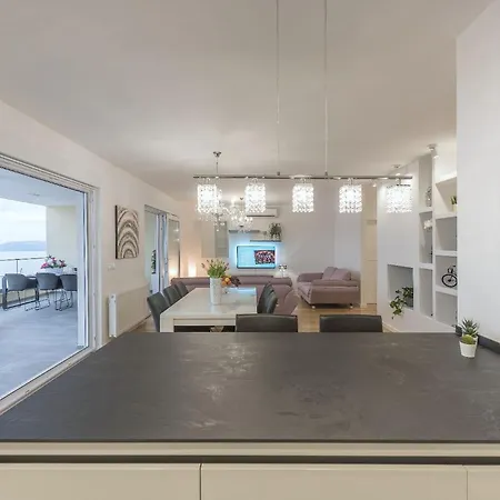 Luxury Penthouse Jure With Seaview Apartment *