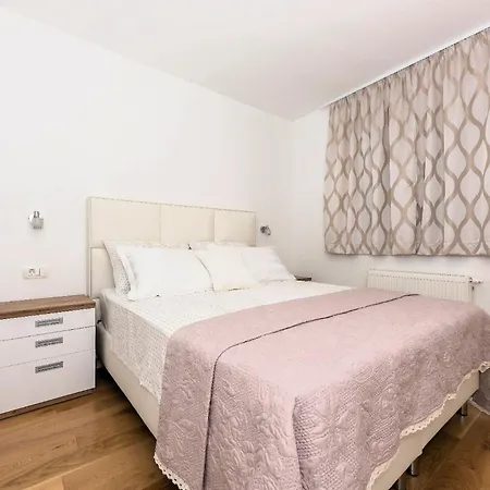 Apartment Luxury Penthouse Jure With Seaview Makarska